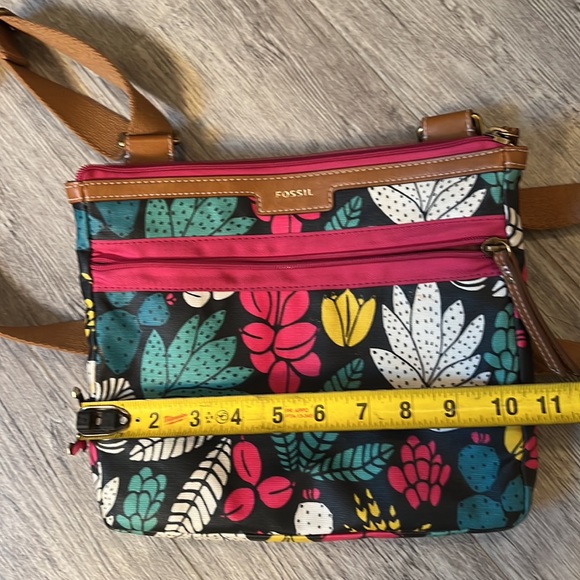 Fossil cross body purse - Picture 7 of 7